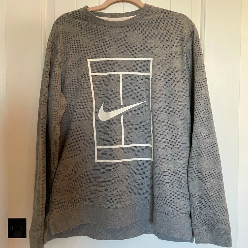 Gray Nike Sweatshirt